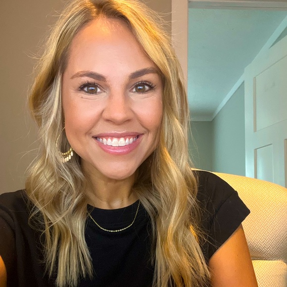 Meet your Posher, Morgan - Picture 1 of 1